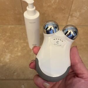 NuFace Facial Toning Device in White and Gray